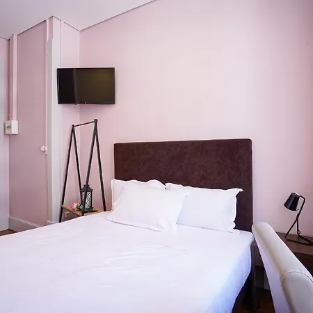 Duque D'avila 2 Guest house 3*